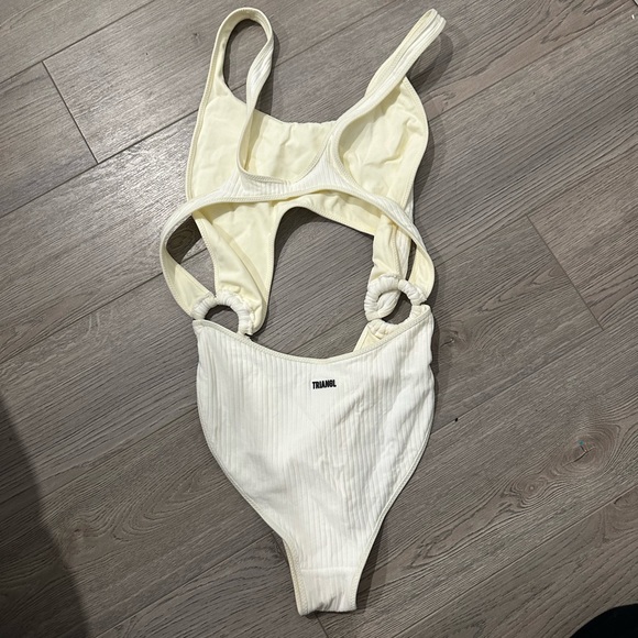 Triangl One Piece /Swim - XS - worn once - Picture 1 of 2